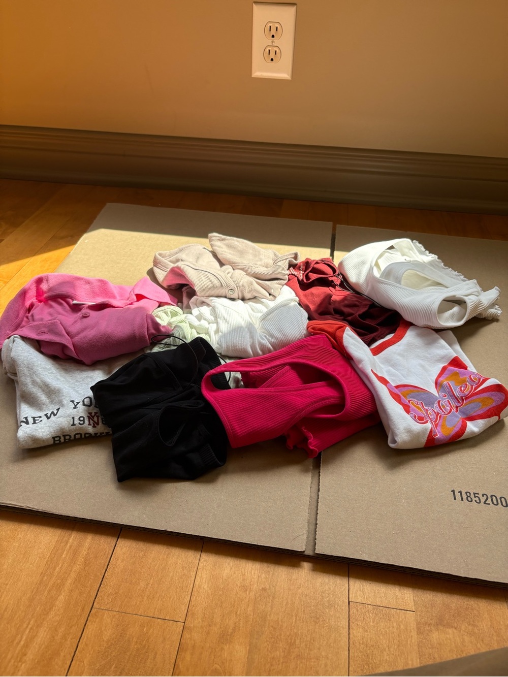 Aritizia, Garage, Free People, PAC Sun , Pink Xxsmall-small tanks and tees